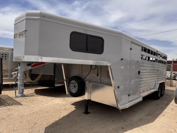 Trails West 2027 21' Hotshot Stock Combo Trailer | Tandem Axle 14K, Tack Room, Convience Package, Dual Tack Doors